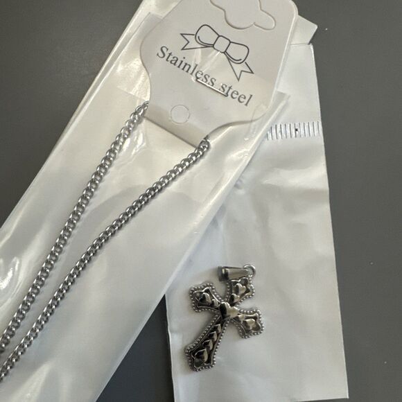 Cross Heart Silver Plated Stainless Steel Pendant Expendable Necklace Gift Hers - Picture 6 of 6